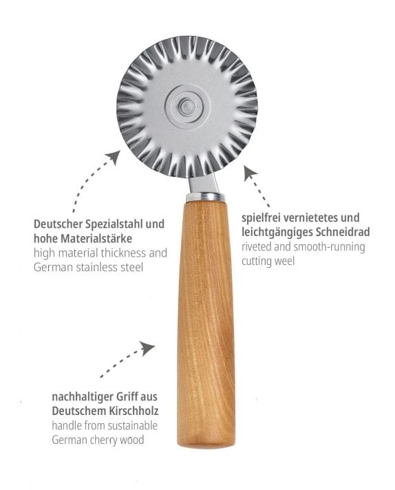 triangle Mood Teigrädchen mit Kirschbaum Holzgriff Kirschholz Küchenwerkzeug Küchenwerkzeuge Küchenhelfer Made in Germany aus Deutschland Solingen nachhaltig umweltfreundlich