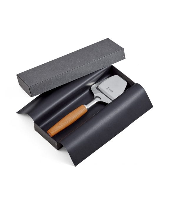 triangle Käsehobel Sense mit Pflaumenholzgriff Pflaume Holzgriff Pflaumenholz Käseschneider Käsewerkzeug Made in Solingen Germany