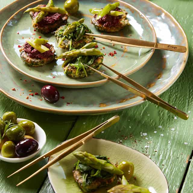 5049415G triangle pinzette gold